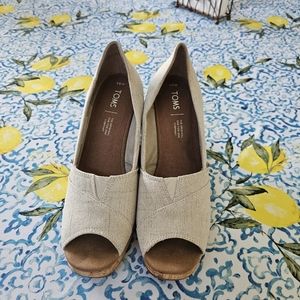 TOMS Women's Classic Espadrille Wedge Sandal